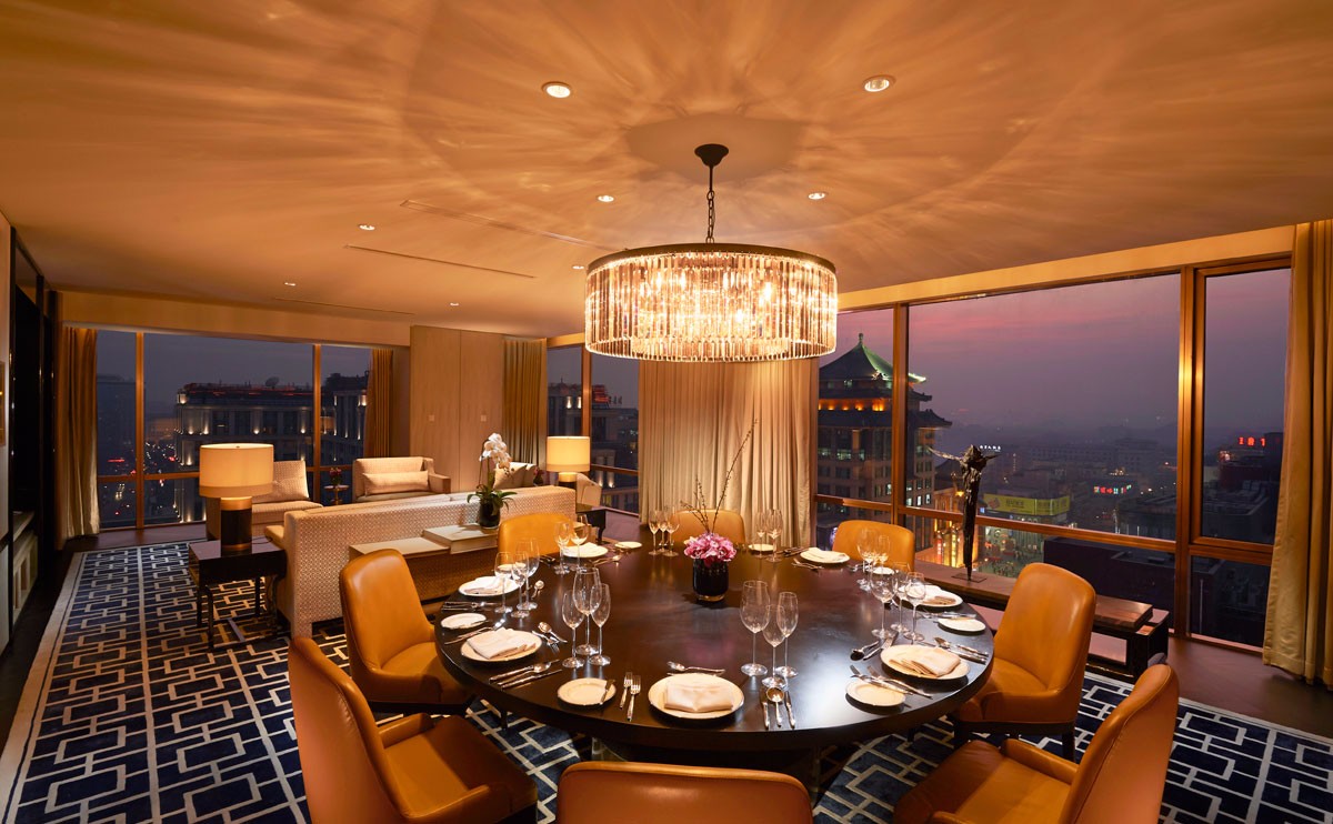 北京华尔道夫酒店的固装家具哪家公司做的