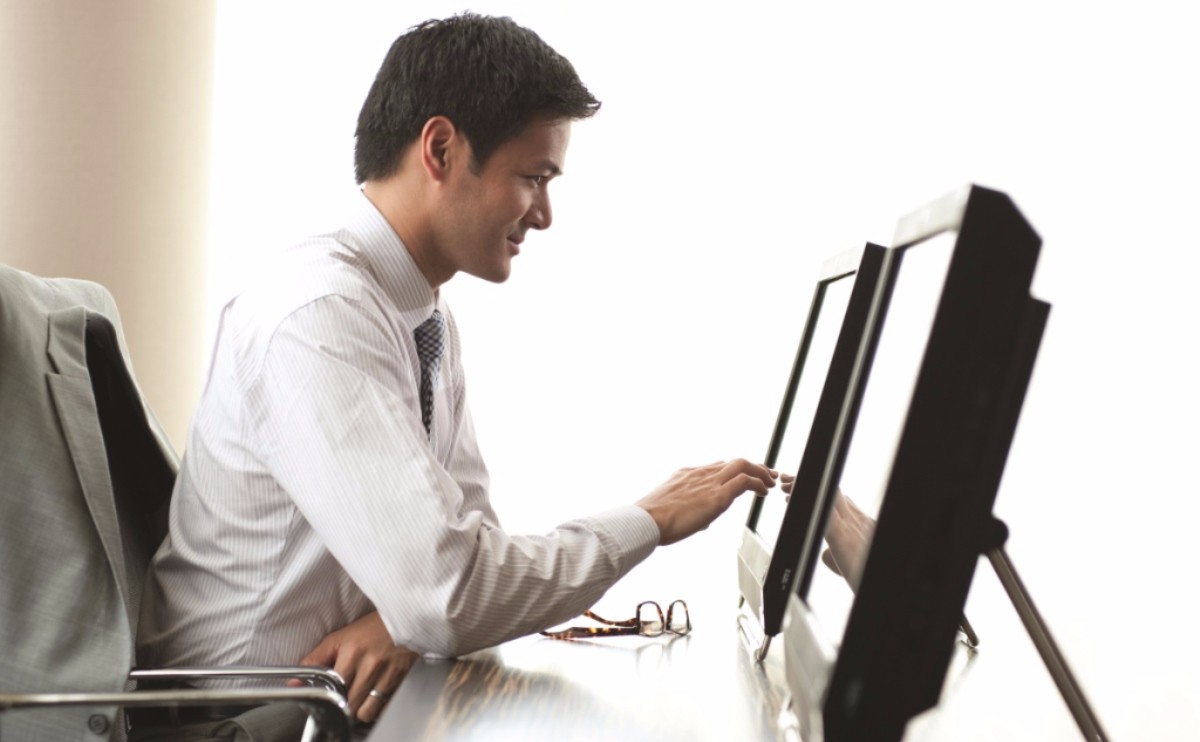 會議中心，位于酒店3層，為您提供復印、打印、傳真等全方位辦公服務。電話：63381999-1628。