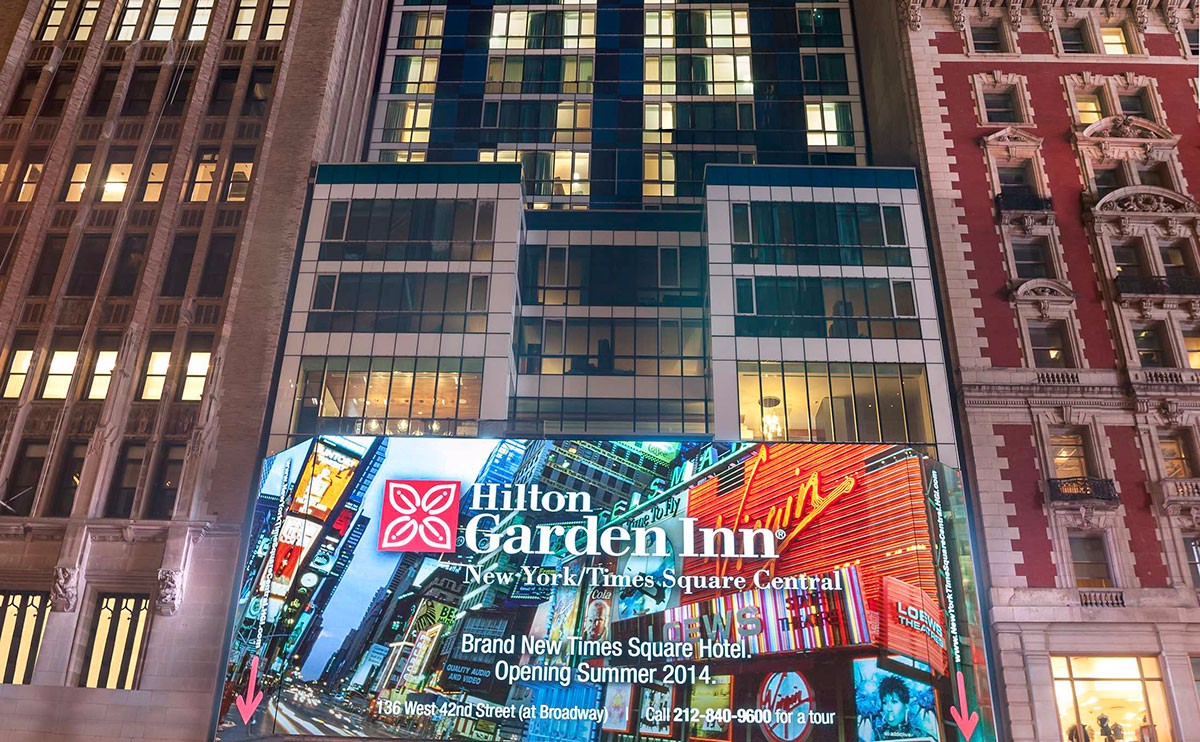位于第42 街的纽约/时代广场希尔顿花园酒店