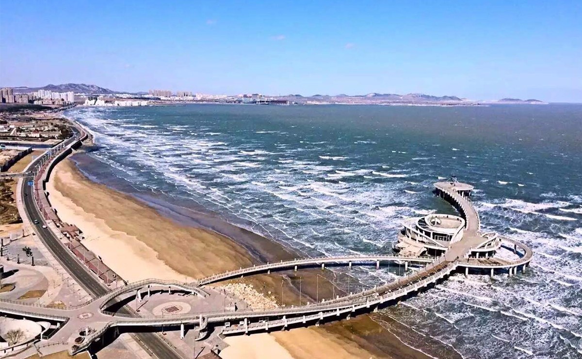 天马栈桥日景