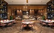 “開”全日餐厅位于酒店二层，您可在此享受全天候的餐饮服务。