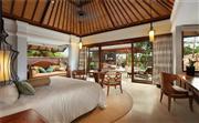 Nusa Dua 泳池别墅