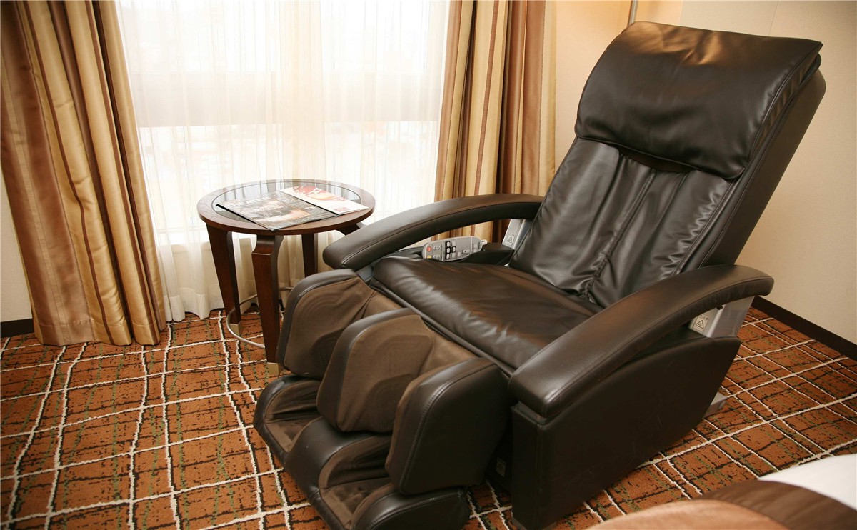 那霸希尔顿逸林酒店