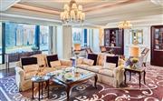 总统套房 - 260平米空间的总统套房是奢华与优雅的象征。
