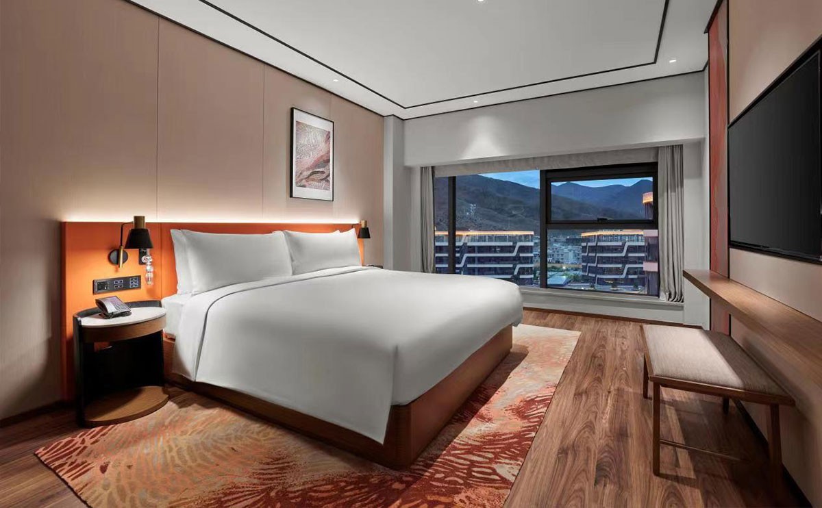 拉萨天峰希尔顿花园酒店 | 拉萨酒店 | 即刻预订